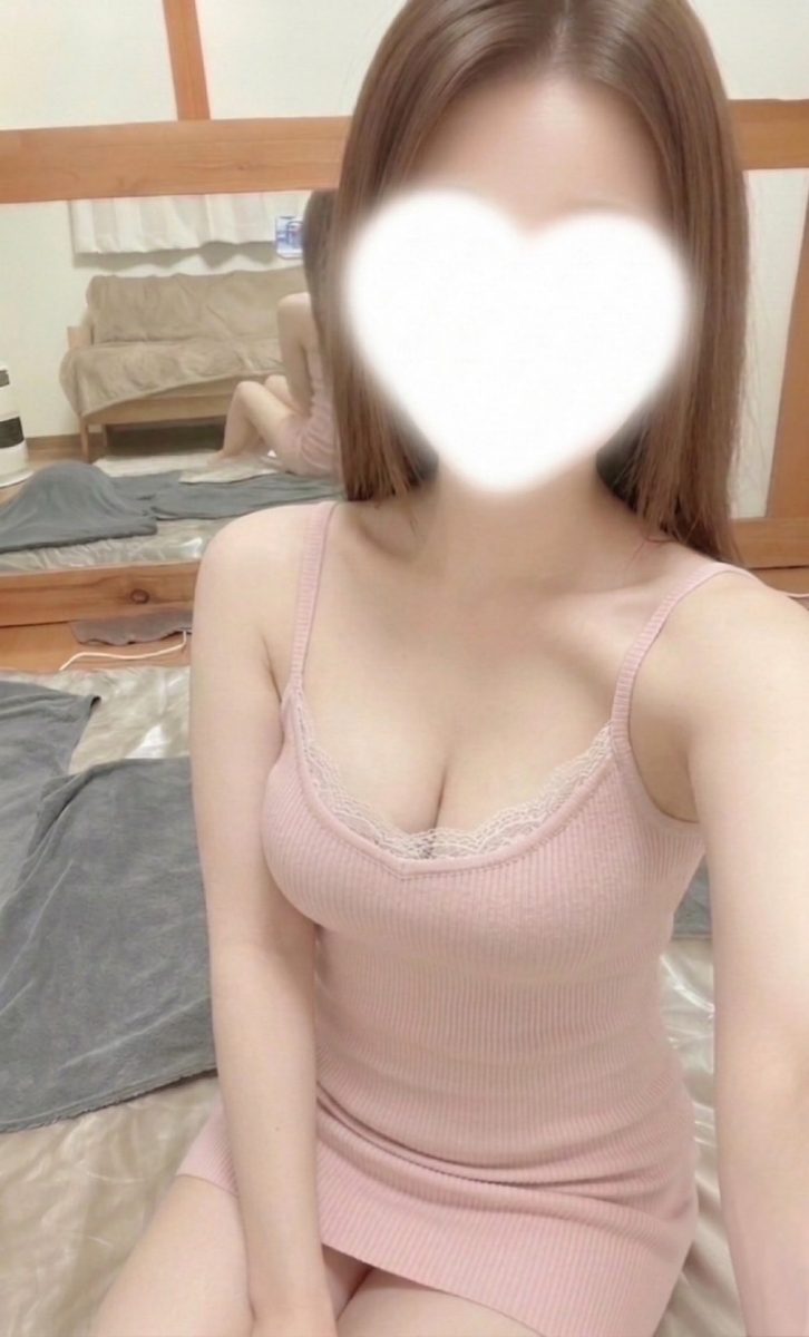 ももあ